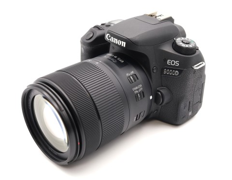 [USED]u061860&nbsp;EOS&nbsp;9000D&nbsp;EF-S18-135&nbsp;IS&nbsp;USM&nbsp;レンズキット