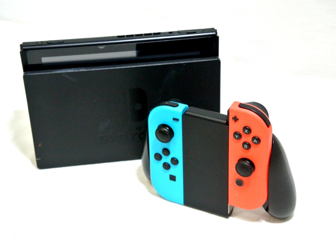 A used nintendo switch discount