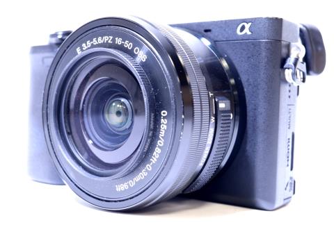 [USED]u057742 ILCE-6300L パワーズームレンズキット