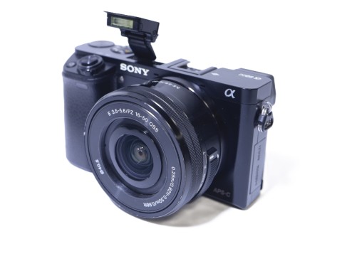 [USED]u059789&nbsp;α6000&nbsp;ILCE-6000L&nbsp;パワーズームレンズキット&nbsp;[ブラック]