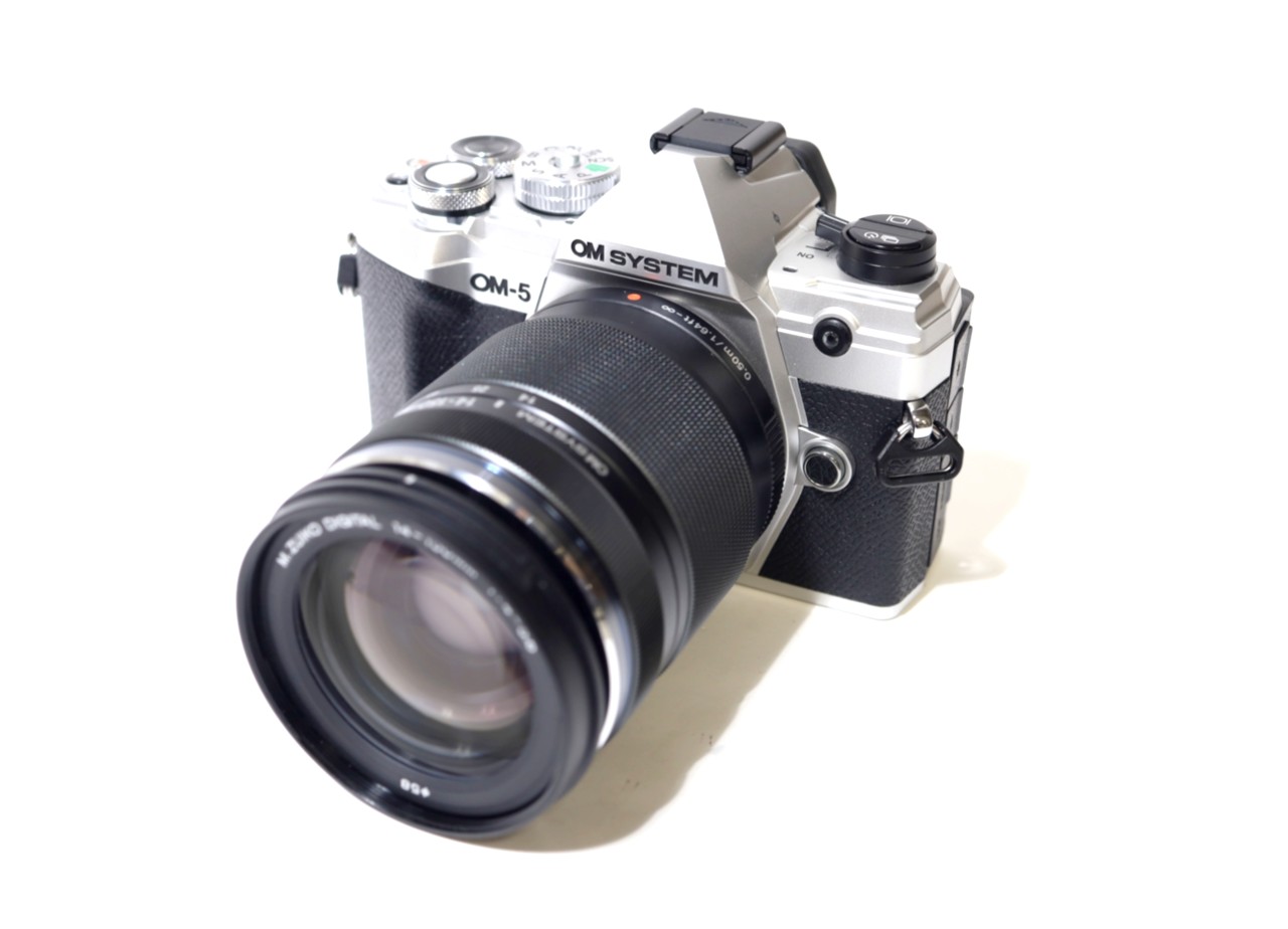 [USED]u061005&nbsp;OM&nbsp;SYSTEM&nbsp;OM-5&nbsp;14-150mm&nbsp;II&nbsp;レンズキット&nbsp;[シルバー]