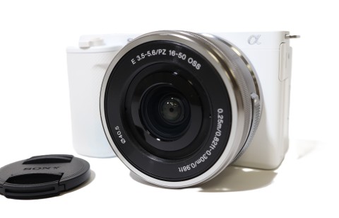 [USED]u062562&nbsp;VLOGCAM&nbsp;ZV-E10L&nbsp;パワーズームレンズキット&nbsp;[ホワイト]